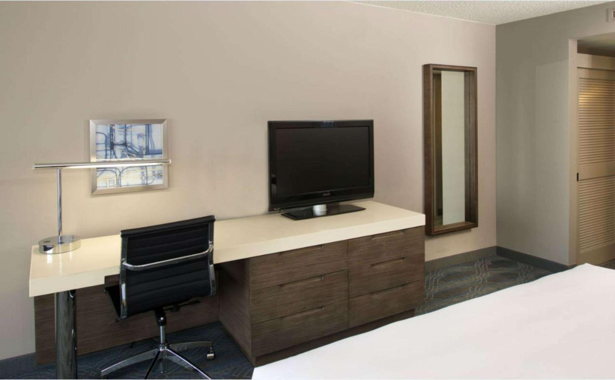 Doubletree By Hilton Bloomington Minneapolis South Екстер'єр фото