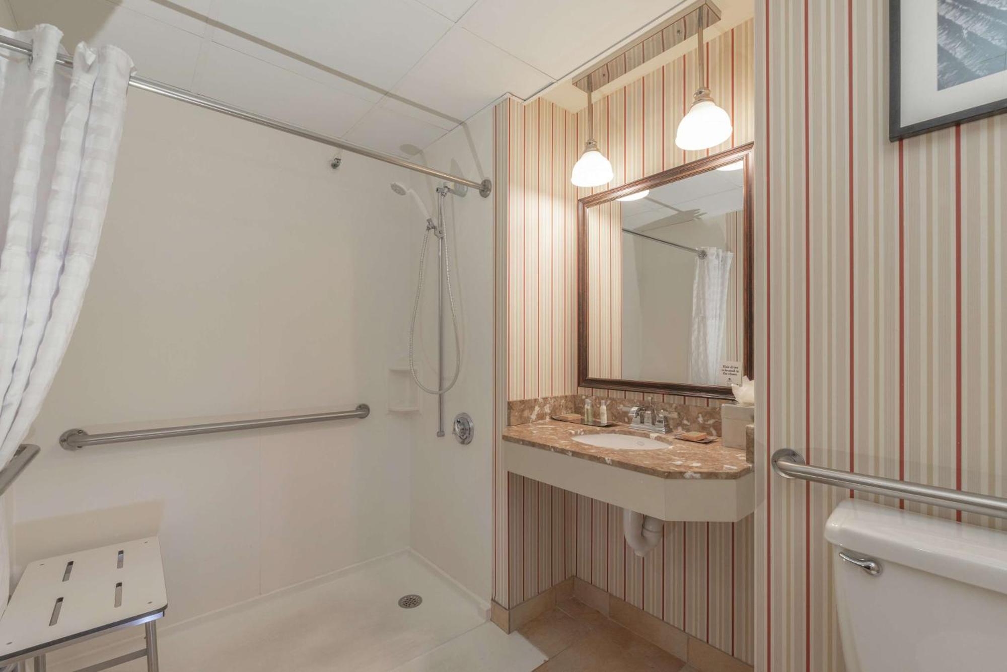 Doubletree By Hilton Bloomington Minneapolis South Екстер'єр фото